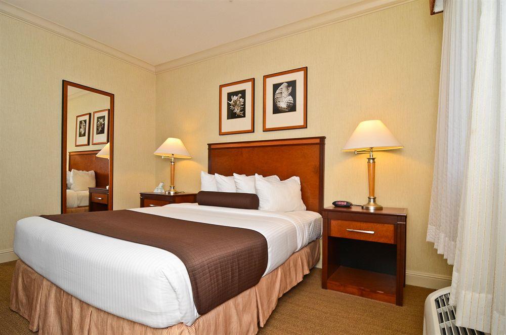 Best Western Plus All Suites Inn Santa Cruz Chambre photo