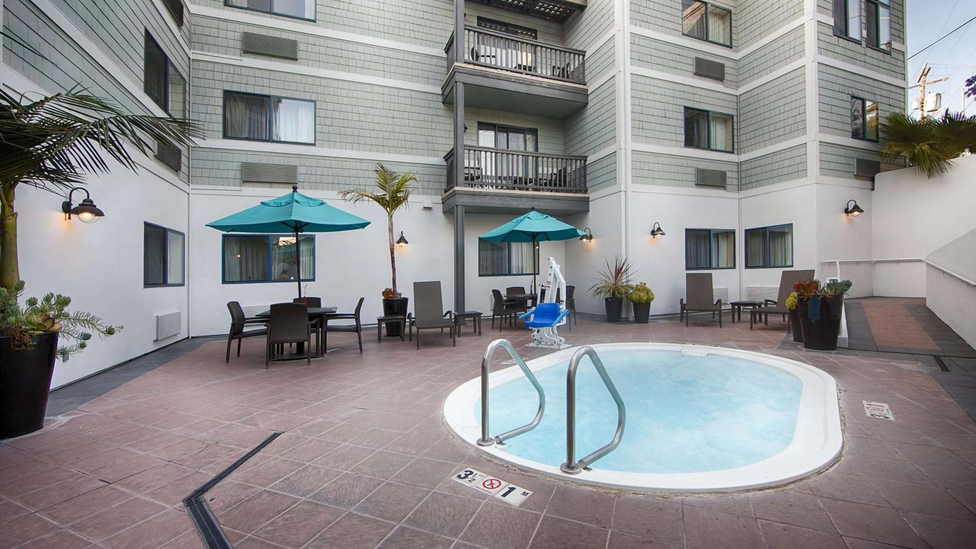 Best Western Plus All Suites Inn Santa Cruz Extérieur photo