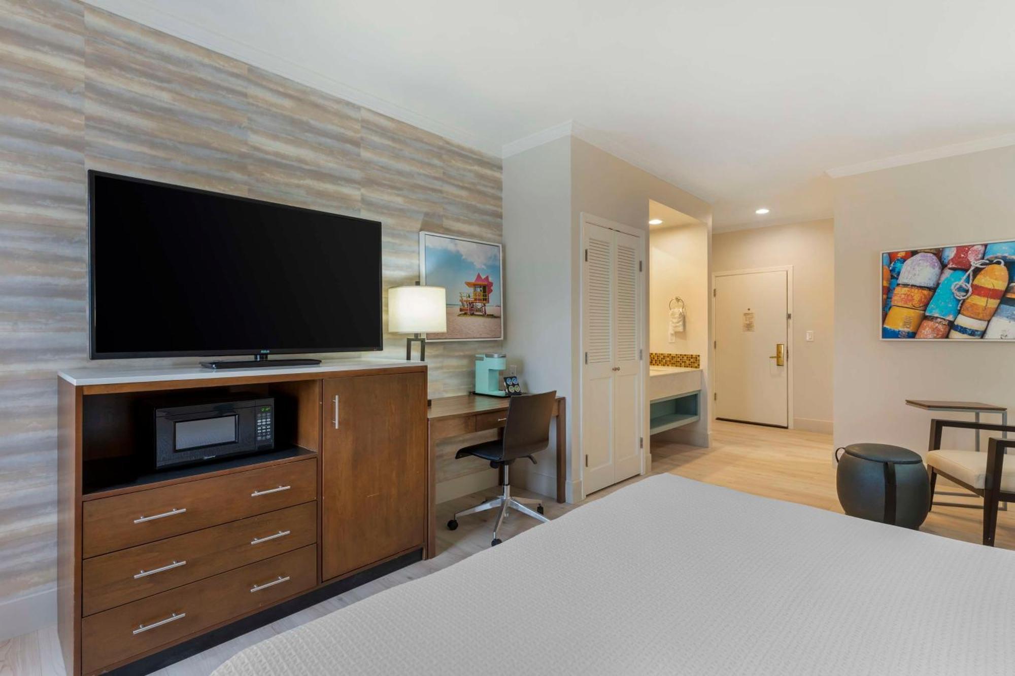 Best Western Plus All Suites Inn Santa Cruz Extérieur photo